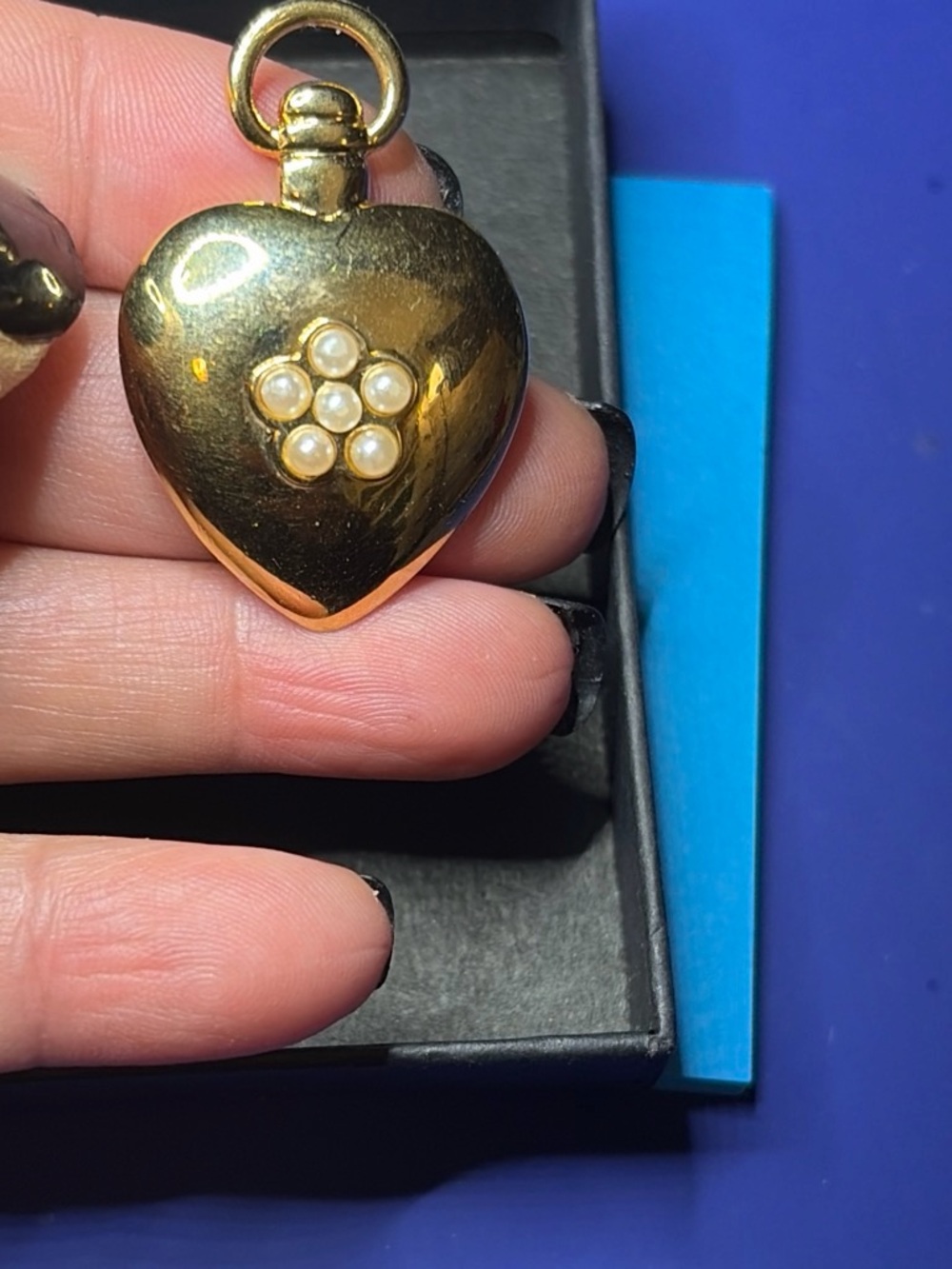 Joan Rivers Gold Heart Pendant solid gold tone with Pearl Accent